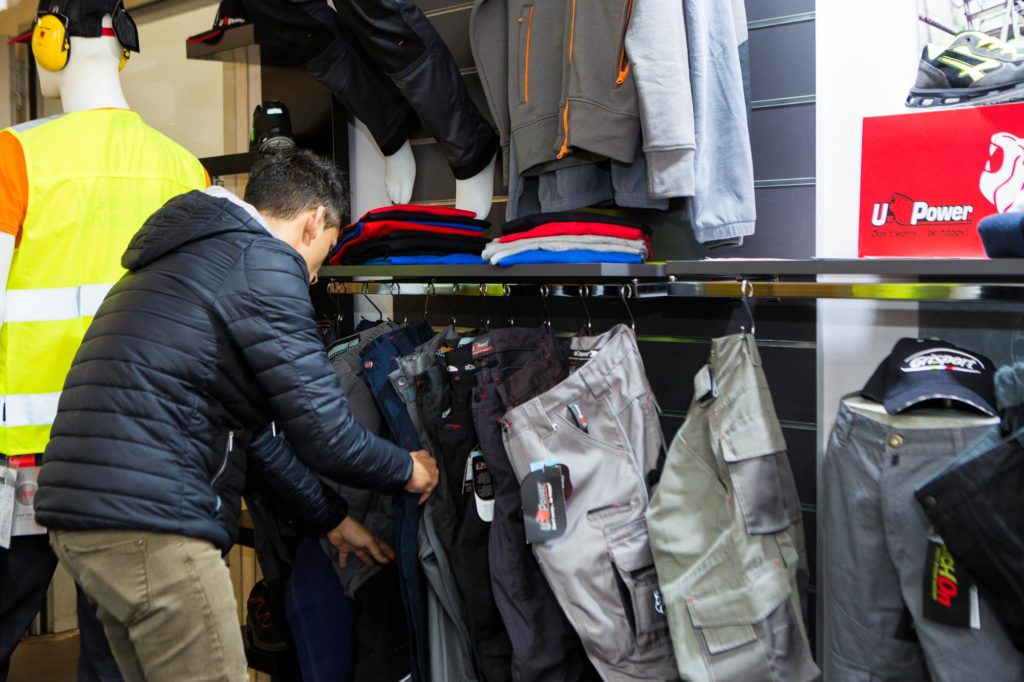 2019_10_16_TruckWelt_Bz_CA3B3650 Pro Workwear svg+xml;charset=utf