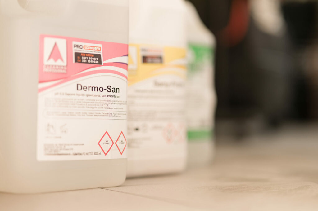 _DSC7900 Pro Workwear svg+xml;charset=utf