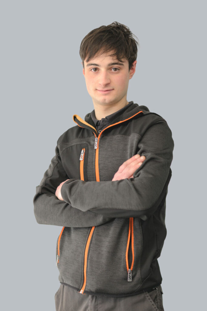 Noi 3 Noi svg+xml;charset=utf