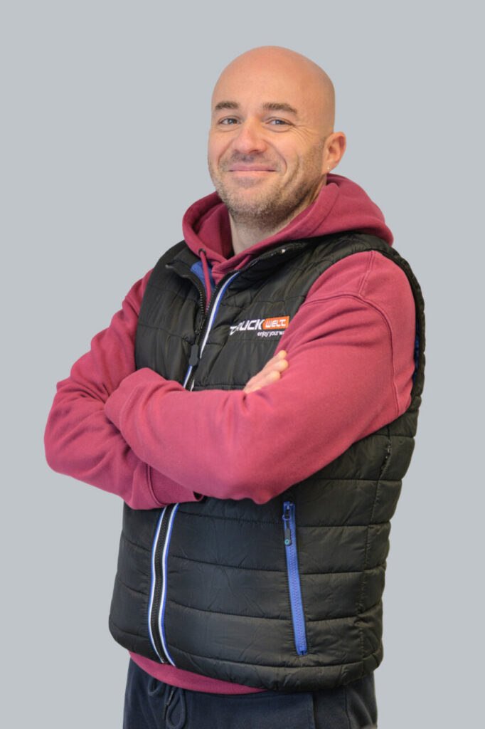 Noi 7 Noi svg+xml;charset=utf