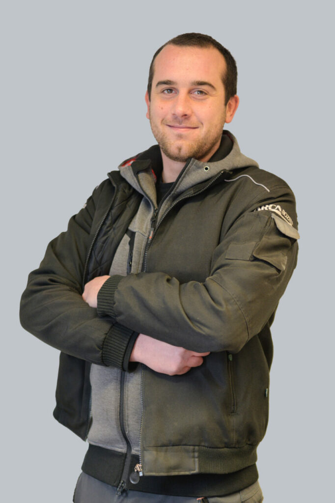 Noi 8 Noi svg+xml;charset=utf