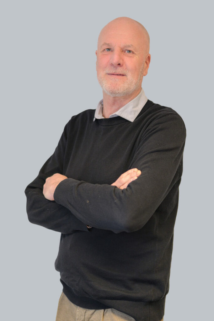 Noi 11 Noi svg+xml;charset=utf