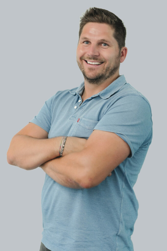 Noi 13 Noi svg+xml;charset=utf